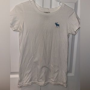 Women’s Abercrombie T-shirt
